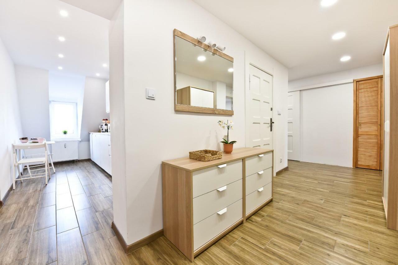 Apartament Centrum Z Miejscem Parkingowym Stary Toruń Kültér fotó